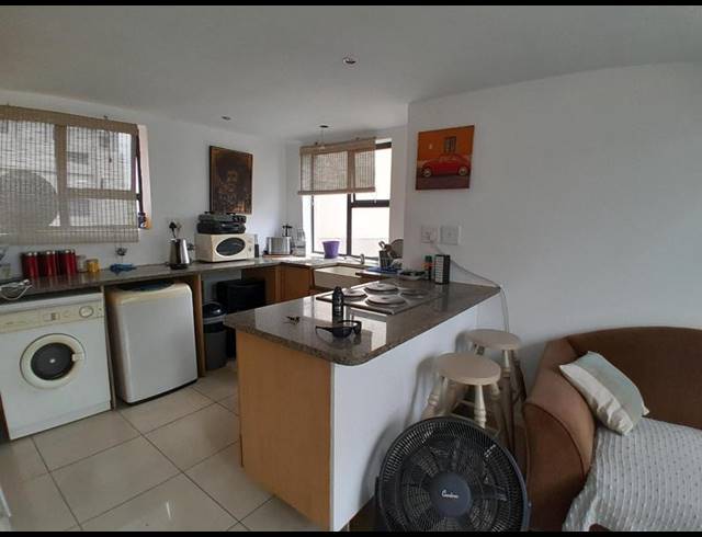 1 BEDROOM APARTMENT FOR SALE IN ROOIHUISKRAAL NORTH